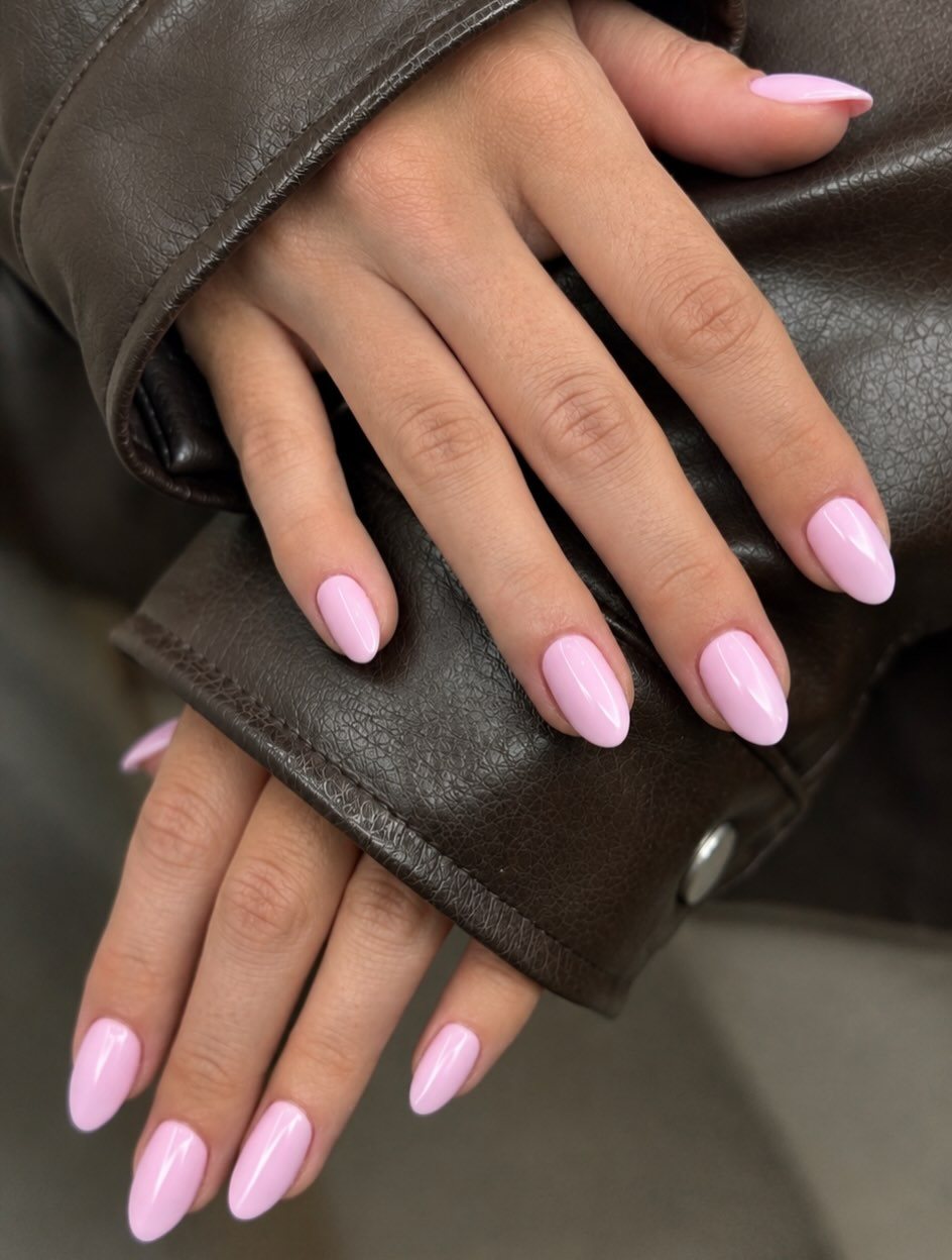 Blindagem com esmaltação em gel rosa